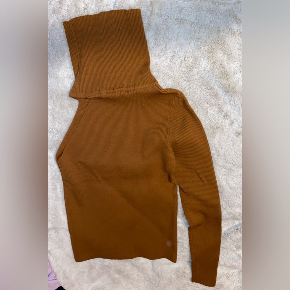 Ribbed Long Sleeve One Shoulder Turtle Neck Top (NEW)